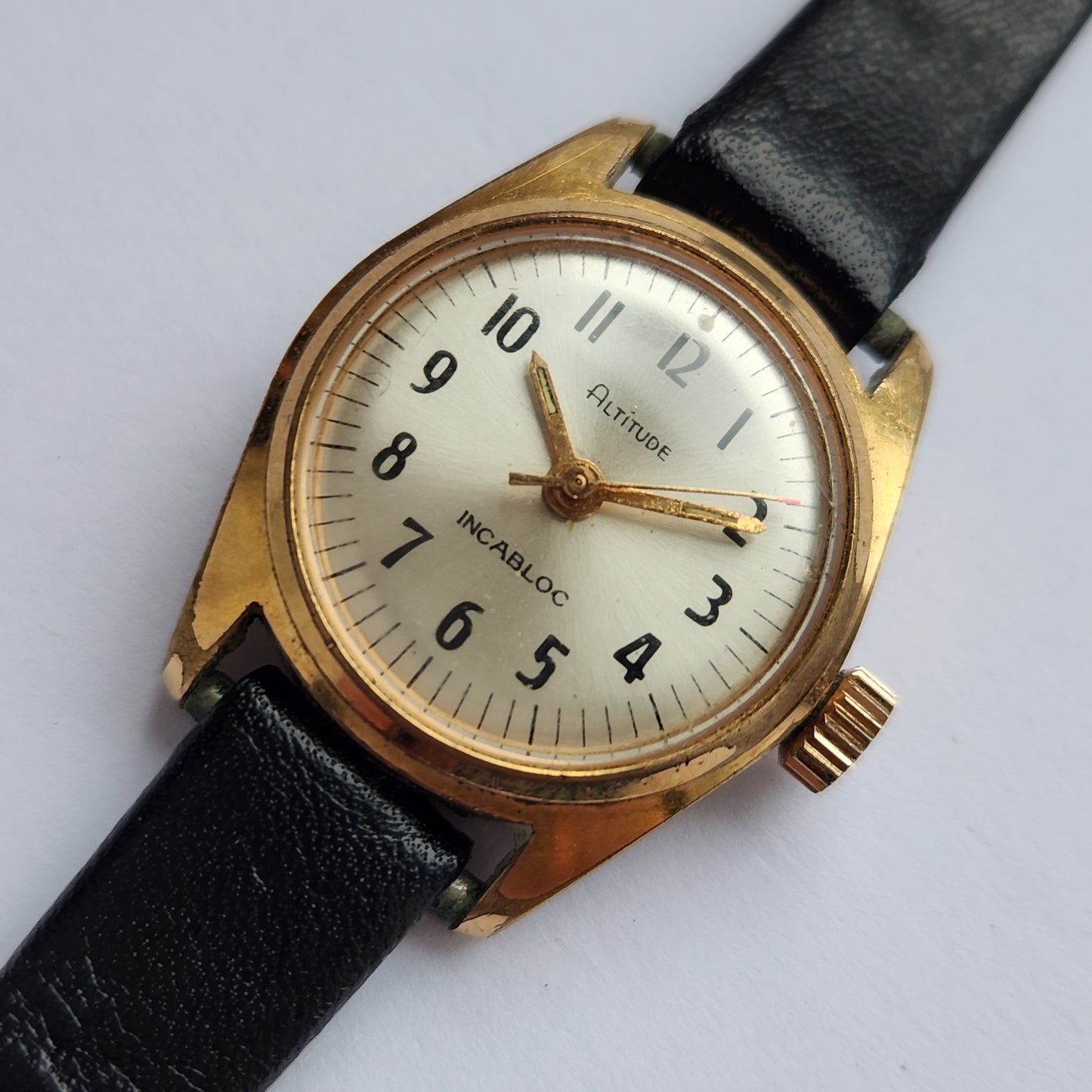 Vintage Altitude Incabloc 1960s women's watch