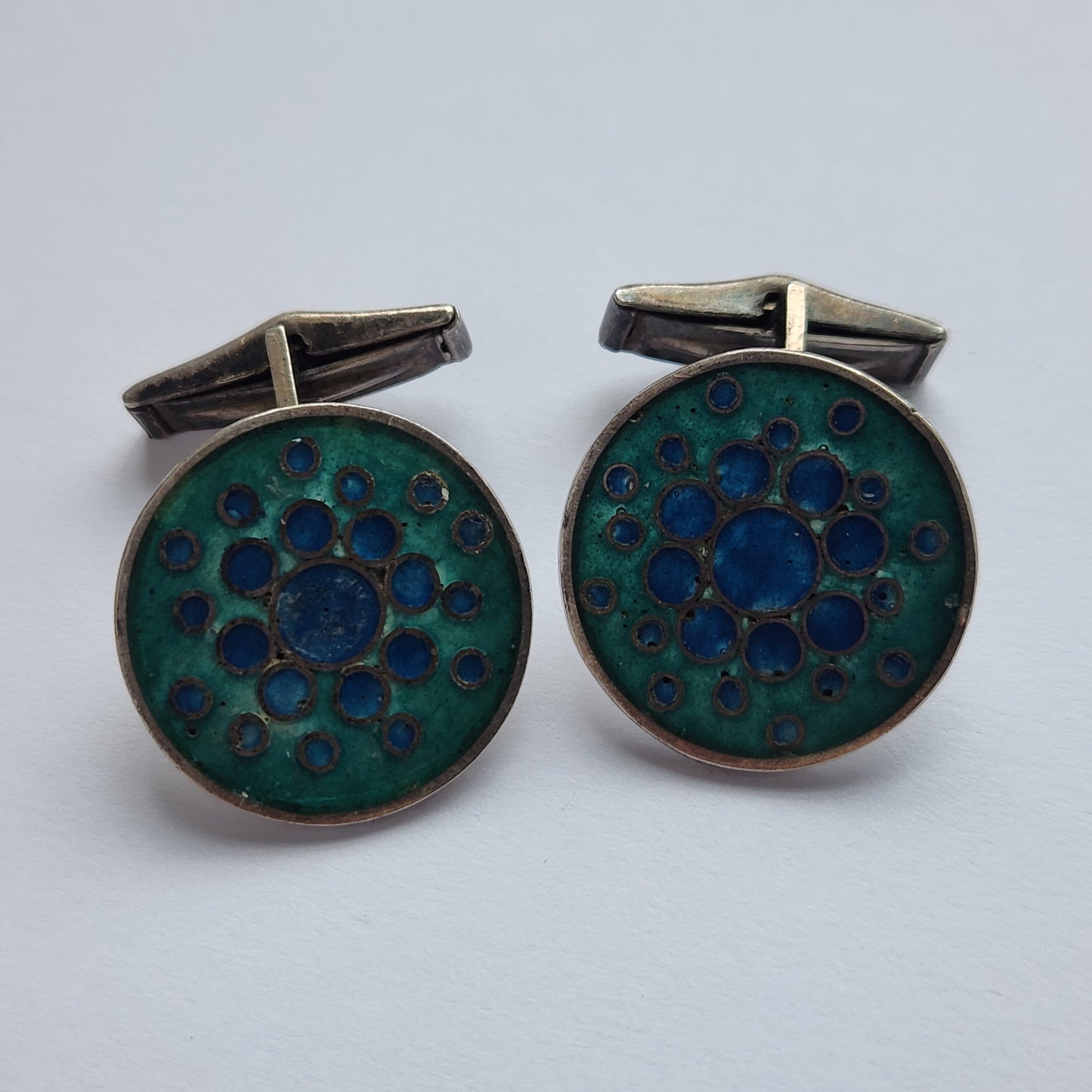 Vintage 1970s enamel inlay Cufflinks